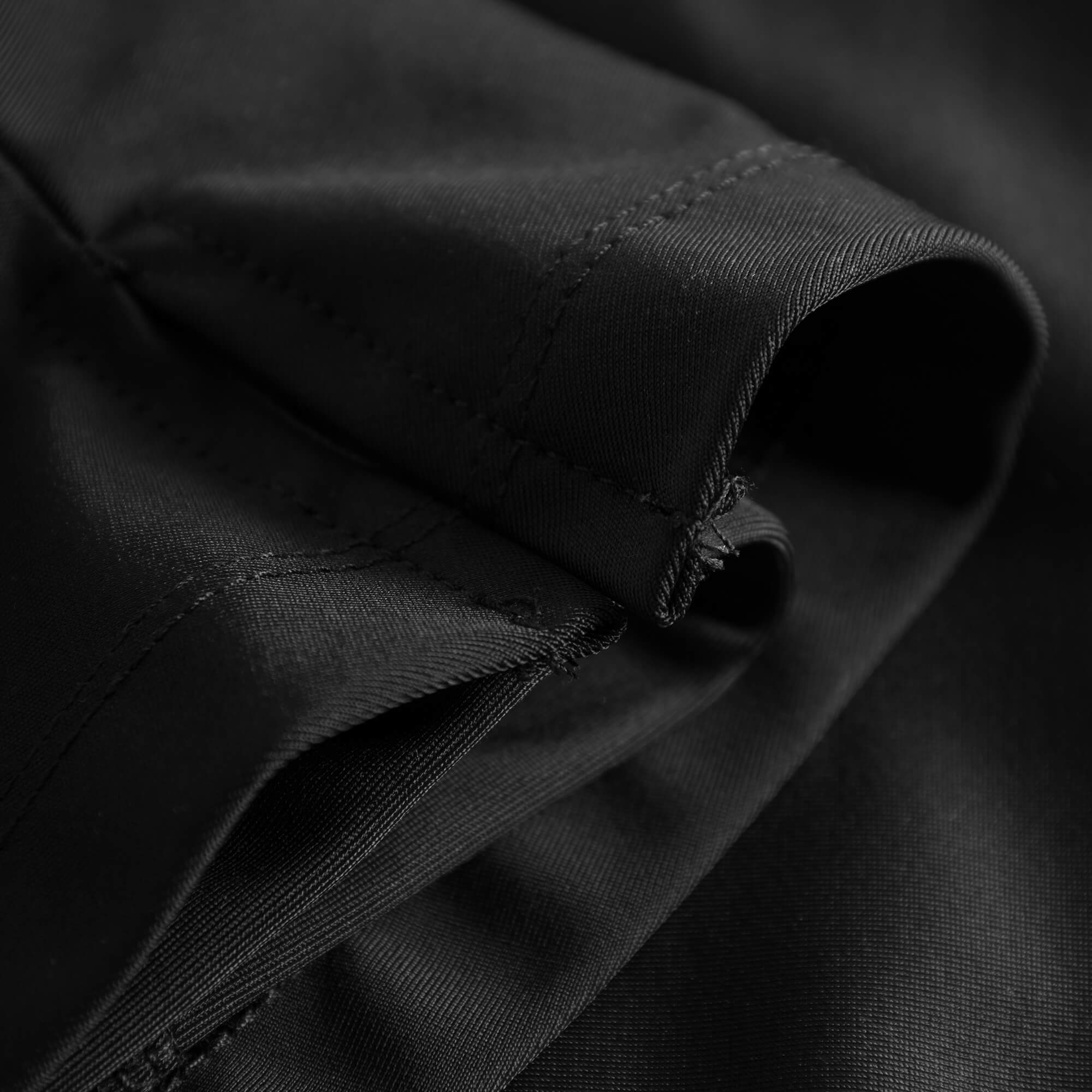 Oncourt Globe Skirt - Schwarz