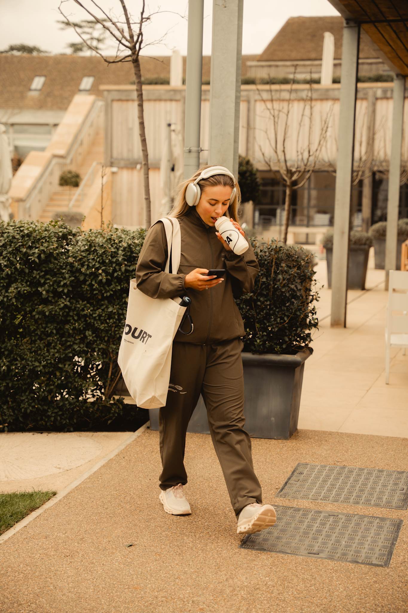 Active Cuera Track Pants - Army
