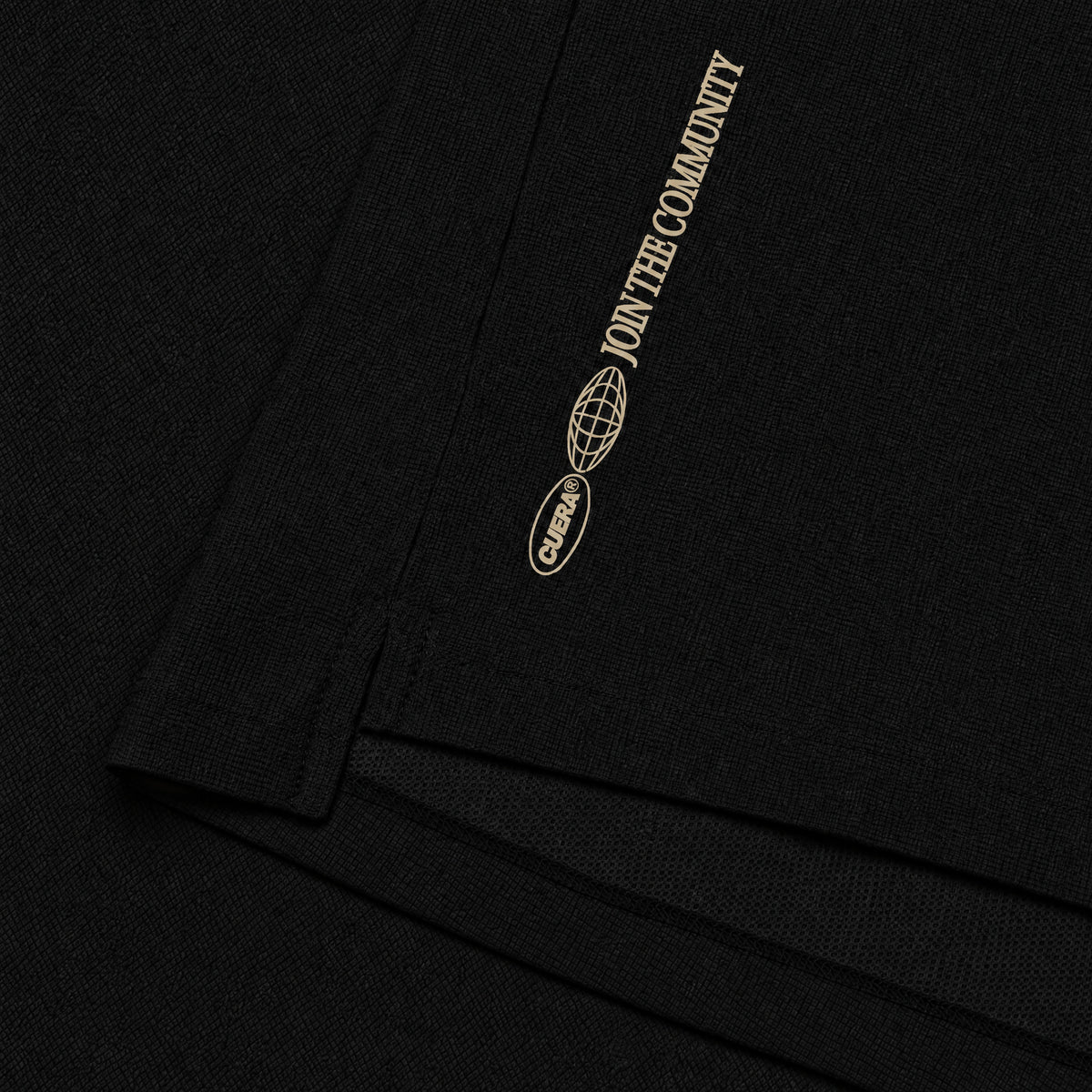 Cuera Oncourt Breathe Cuera T-Shirt in Black, neck label and care tag detail