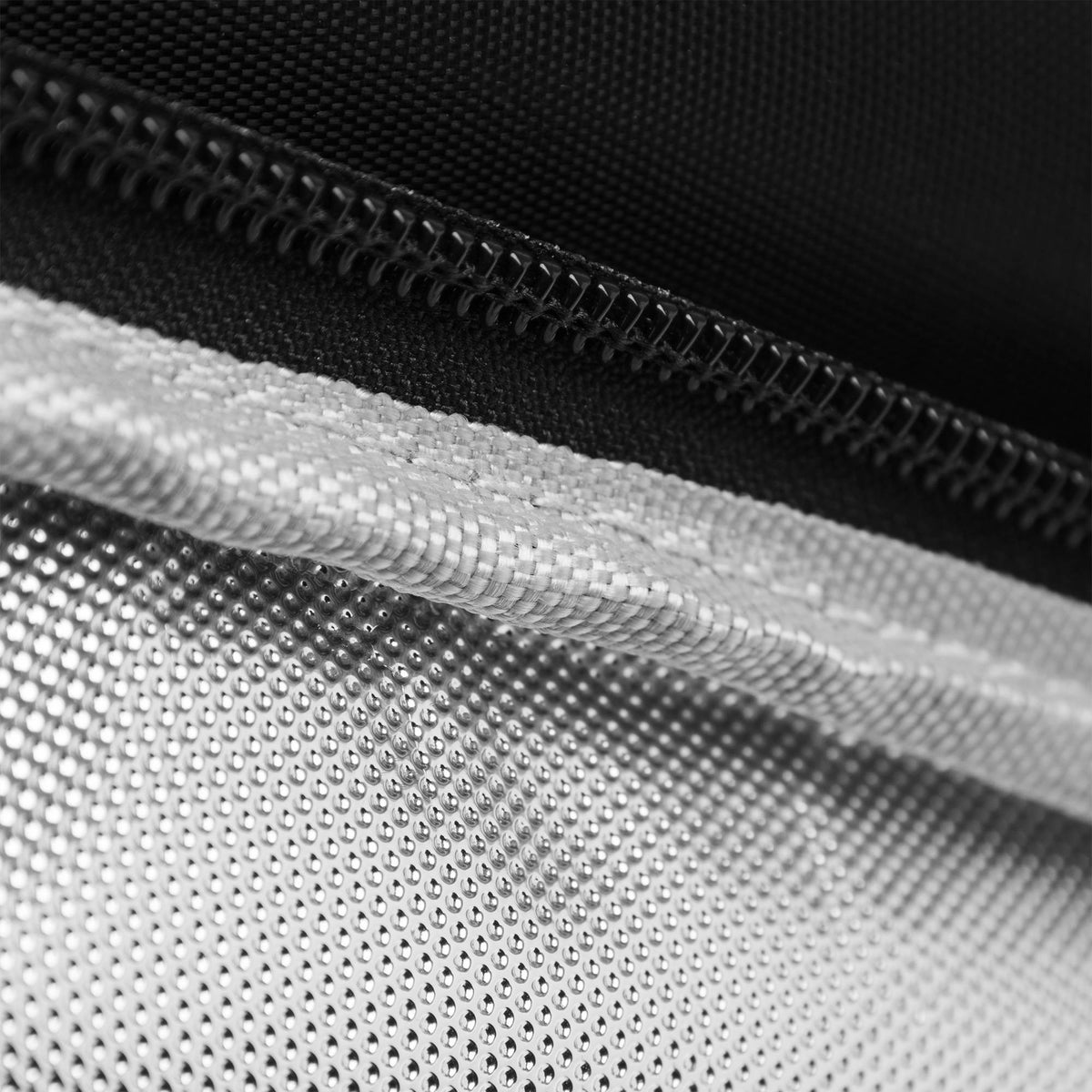 Cuera Padel Racket Sleeve in Black, fabric detail